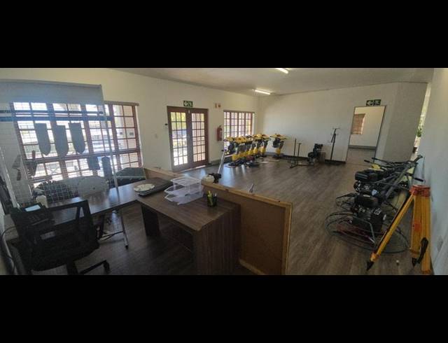 INDUSTRIAL PROPERTY TO RENT IN ALLANDALE